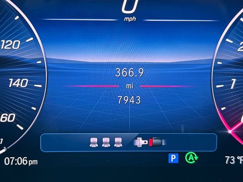 Certified 2025 Mercedes-Benz C 300 Sedan image 29