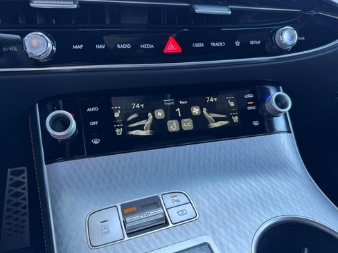 New 2026 Genesis GV70 2.5T Sport Prestige AWD/4WD image 14