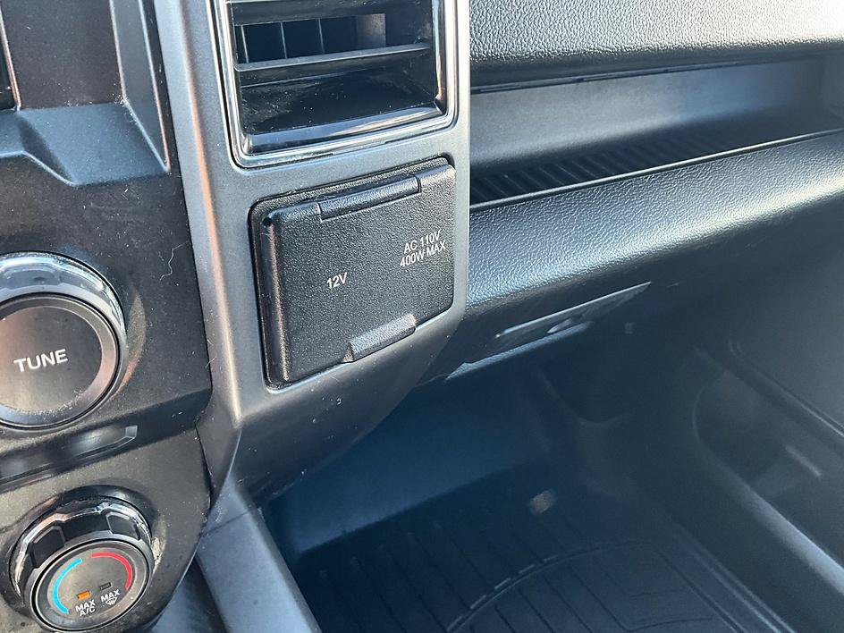 Used 2018 Ford F150 XLT w/ Equipment Group 302A Luxury AWD/4WD image 24