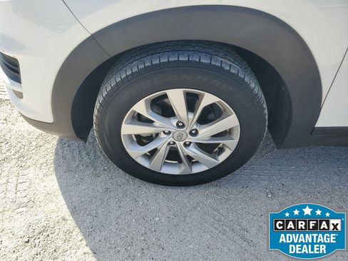 Used 2019 Hyundai Tucson SE w/ Cargo Package image 18