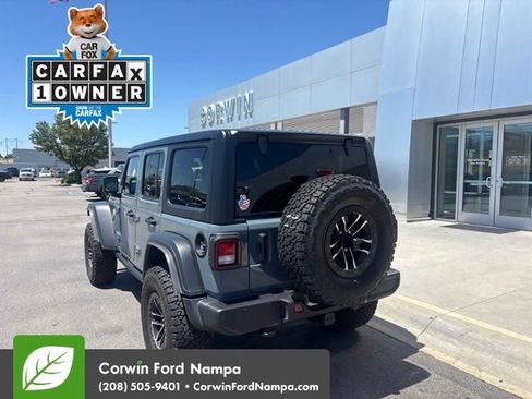 Used 2025 Jeep Wrangler Unlimited Sport AWD/4WD image 7