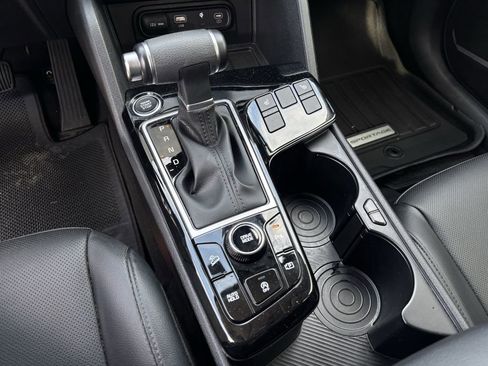 Used 2023 Kia Sportage EX image 15