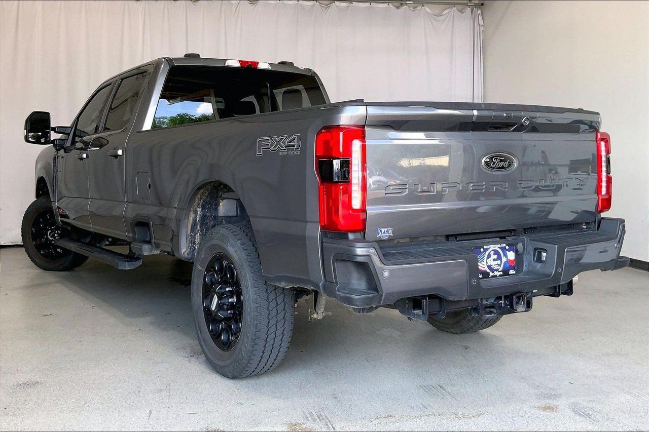 Used 2025 Ford F350 Lariat w/ Lariat Ultimate Package AWD/4WD image 5
