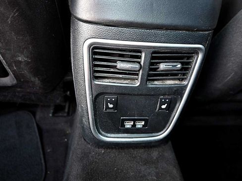 Used 2017 Dodge Charger R/T Scat Pack w/ Technology Group RWD image 12