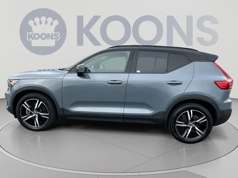 Used 2021 Volvo XC40 T5 R-Design AWD/4WD image 8