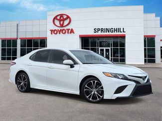 Used 2020 Toyota Camry SE video 1