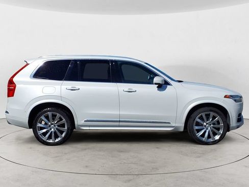 Used 2016 Volvo XC90 T6 Inscription w/ Vision Package AWD/4WD image 6