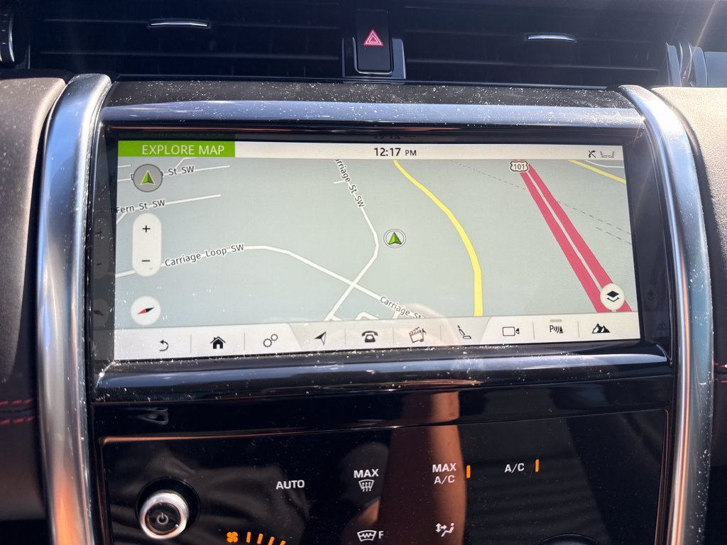 Used 2020 Land Rover Discovery Sport HSE R-Dynamic AWD/4WD image 23