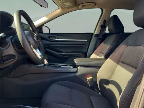 Certified 2023 Nissan Altima 2.5 SV image 17