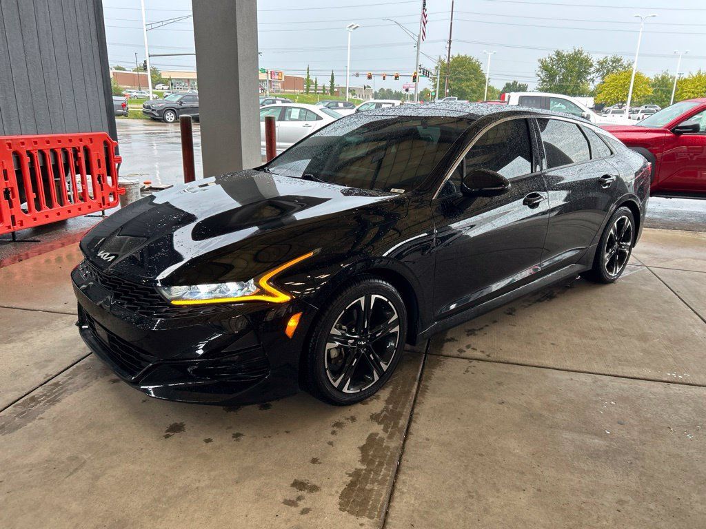 Used 2022 Kia K5 GT-Line w/ GT-Line Awd Premium Package image 3