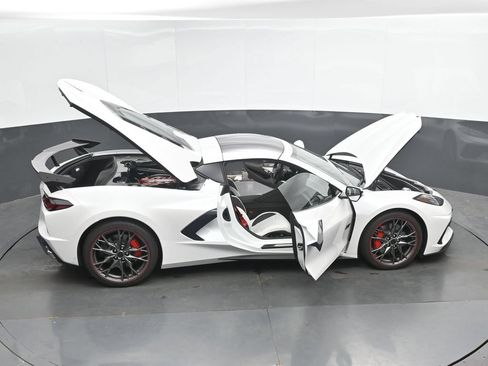 Used 2023 Chevrolet Corvette Stingray Premium Cpe w/ Z51 Performance Package RWD image 42
