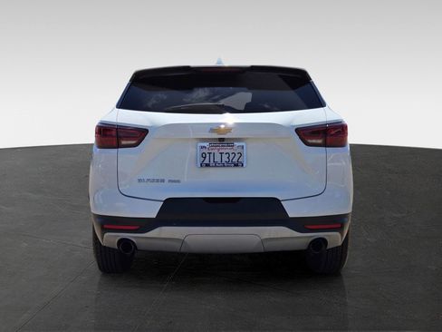 Used 2025 Chevrolet Blazer LT AWD/4WD image 5