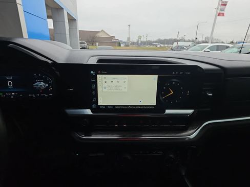 Used 2024 Chevrolet Silverado 1500 LTZ w/ Technology Package image 13