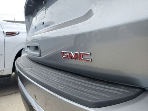 New 2026 GMC Yukon Denali RWD image 7