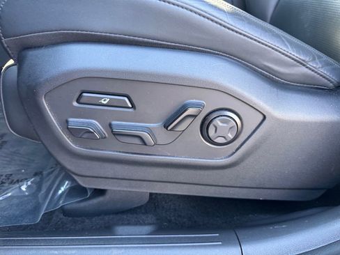 Used 2024 Hyundai Santa Fe Calligraphy FWD image 17