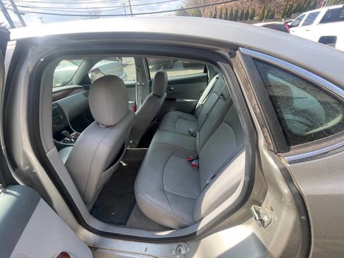 Used 2006 Buick LaCrosse CXL w/ Chrome Appearance Package image 10