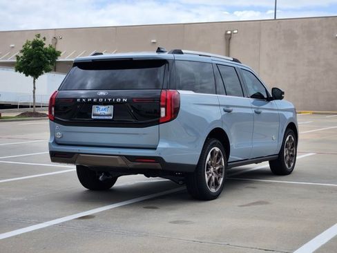 New 2026 Ford Expedition King Ranch AWD/4WD image 3