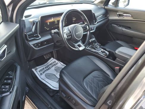 Used 2023 Kia Sportage X-Pro image 12