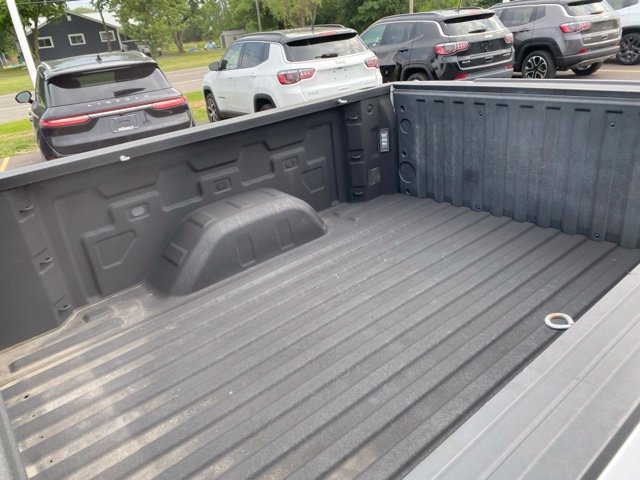 Used 2019 Chevrolet Silverado 1500 RST w/ All-Star Edition AWD/4WD image 13