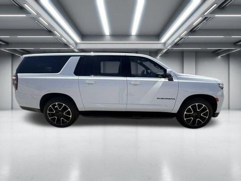 Used 2022 Chevrolet Suburban RST w/ Luxury Package AWD/4WD image 1