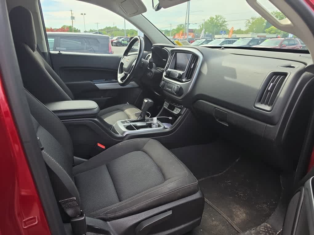 Used 2021 Chevrolet Colorado LT w/ LT Convenience Package AWD/4WD image 10