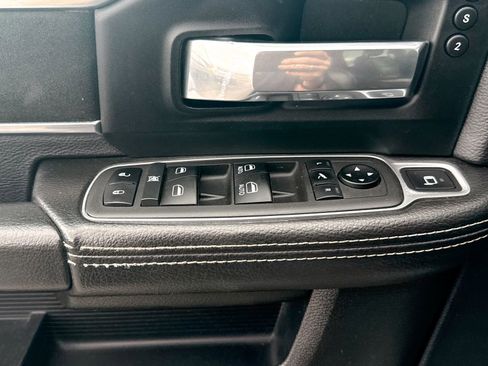 Used 2021 RAM 3500 Laramie image 16