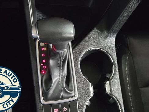 Used 2019 Kia Sportage EX FWD image 17