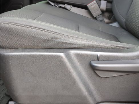 Used 2021 Chevrolet Silverado 1500 Custom image 10