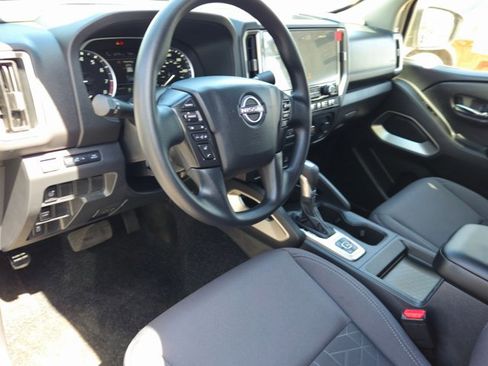 New 2026 Nissan Frontier SV AWD/4WD image 13
