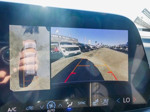 New 2026 Chevrolet Suburban Premier w/ Sun And Tow Package image 24