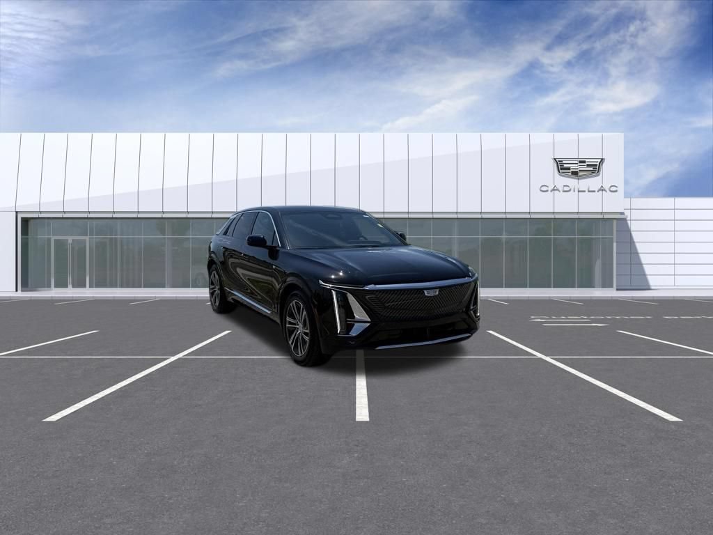 Certified 2024 Cadillac Lyriq Luxury AWD/4WD image 1