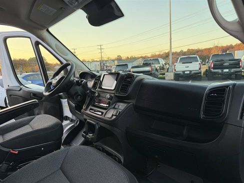 Used 2023 RAM ProMaster 3500 w/ Driver Convenience Group FWD image 11