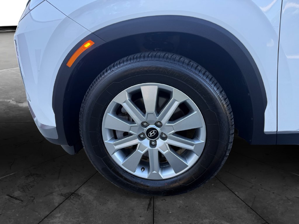 Used 2024 Hyundai Palisade SEL FWD image 14