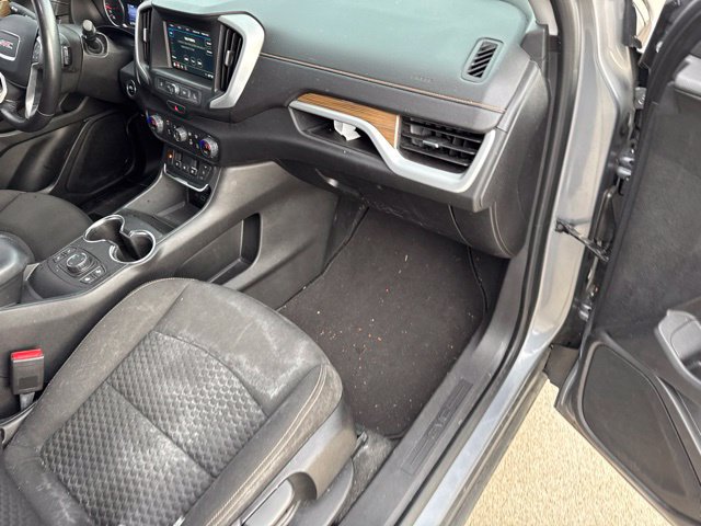 Used 2019 GMC Terrain SLE w/ Driver Convenience Package AWD/4WD image 14