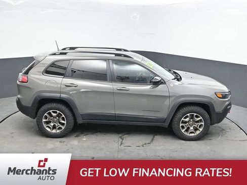 Used 2022 Jeep Cherokee Trailhawk w/ Premium Leather Package AWD/4WD image 37