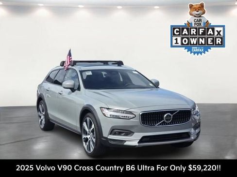 Used 2025 Volvo V90 B6 Cross Country Ultra AWD/4WD image 1