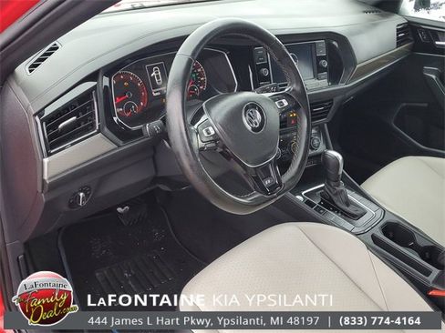 Used 2021 Volkswagen Jetta R-Line w/ R-Line Cold Weather Package image 10