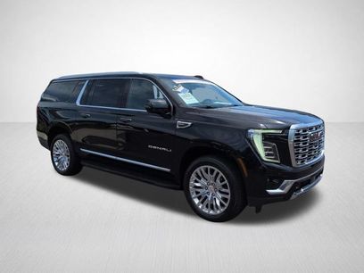 Used 2025 GMC Yukon XL Denali