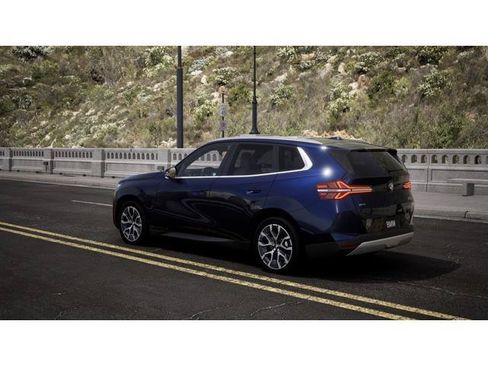 Used 2026 BMW X3 xDrive30 w/ Premium Package AWD/4WD image 2
