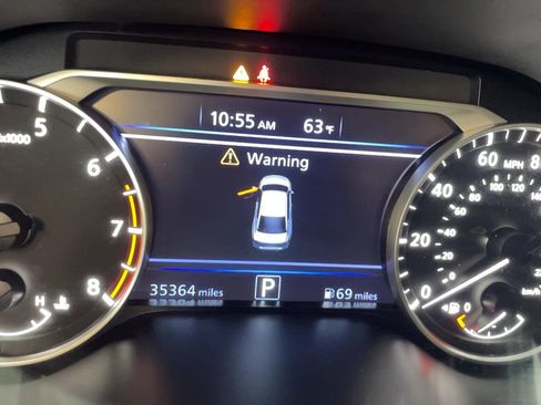 Used 2022 Nissan Altima 2.5 SR w/ Midnight Edition Package AWD/4WD image 12