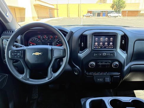 Used 2023 Chevrolet Silverado 1500 Custom AWD/4WD image 18