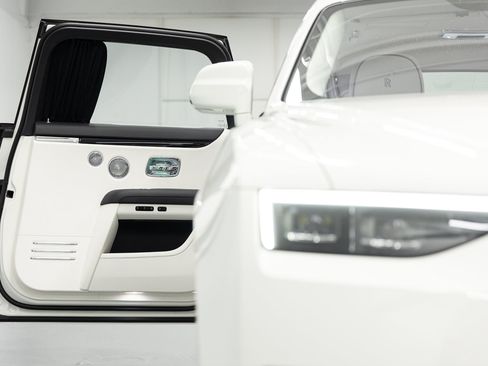 New 2027 Rolls-Royce Ghost Extended Wheelbase AWD/4WD image 29