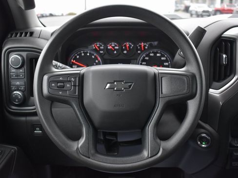 Used 2024 Chevrolet Silverado 1500 Custom Trail Boss w/ LPO, Dark Essentials Package image 20