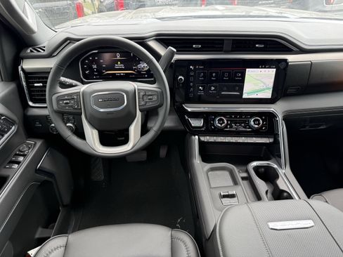 New 2026 GMC Sierra 2500 Denali w/ Denali Reserve Package image 11