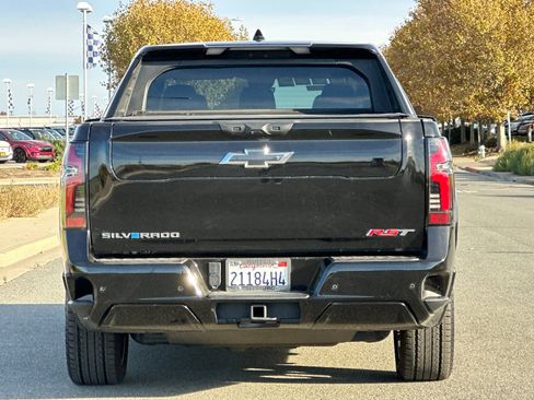 Used 2024 Chevrolet Silverado EV RST image 5