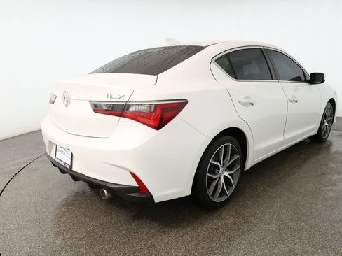 Used 2020 Acura ILX w/ Premium Package image 4