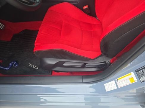 Used 2025 Honda Civic Type R image 7