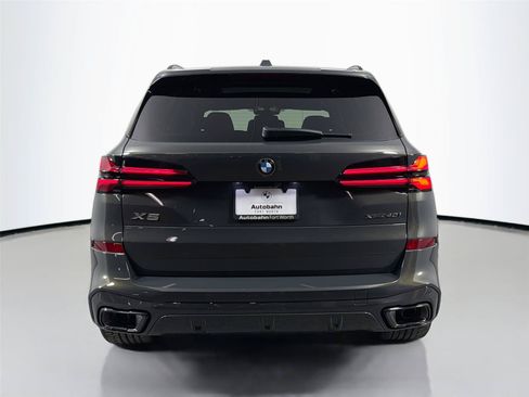 New 2026 BMW X5 xDrive40i w/ M Sport Package AWD/4WD image 12