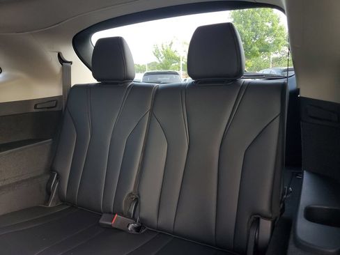 Certified 2025 Acura MDX FWD image 14