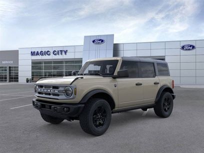 New 2025 Ford Bronco Big Bend w/ Black Diamond Package